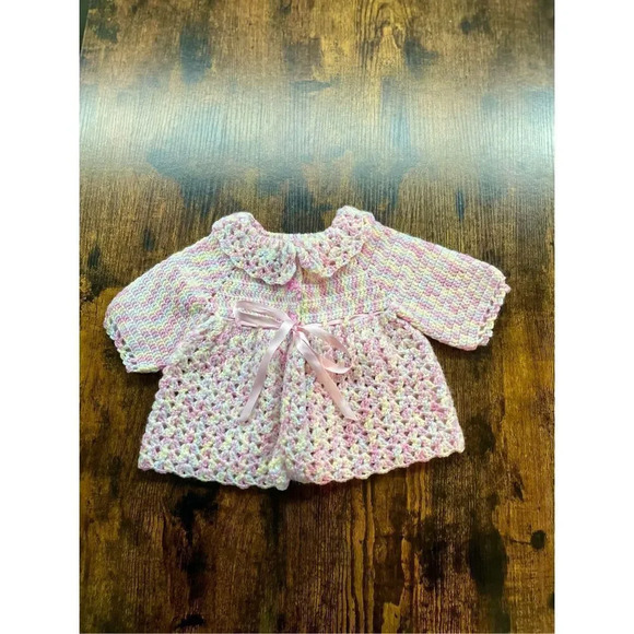 Hand Crocheted Baby cardigan - Picture 2 of 9